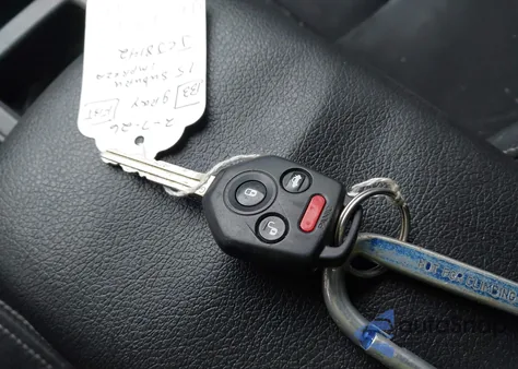 2015 Subaru Impreza 2.0I Limited из США, поврежденный, VIN JF1GJAM66FH024593